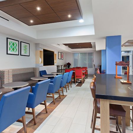 Holiday Inn Express Elk Grove West I-5 By Ihg Ngoại thất bức ảnh